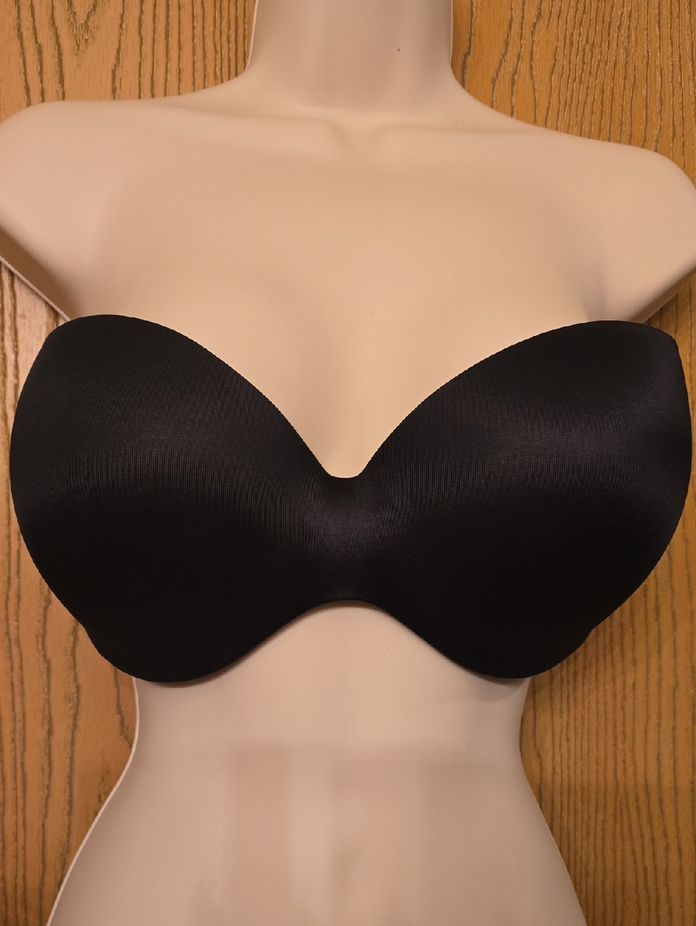 Maidenform Black Strapless Bra
